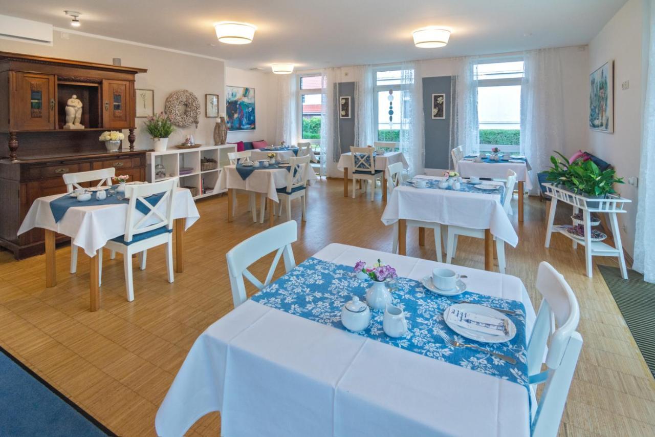 Hotel Am Elisabethufer Jever Dış mekan fotoğraf