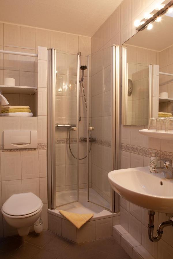 Hotel Am Elisabethufer Jever Dış mekan fotoğraf