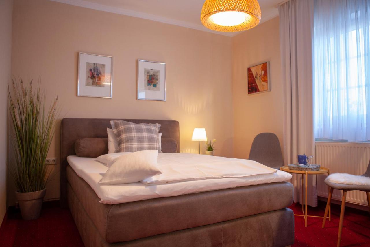 Hotel Am Elisabethufer Jever Dış mekan fotoğraf